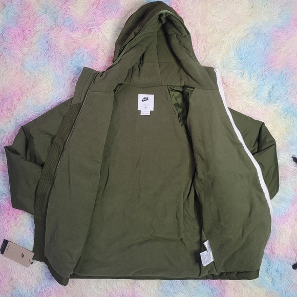 Men Legacy Jacket (small) - Picture 2 of 3